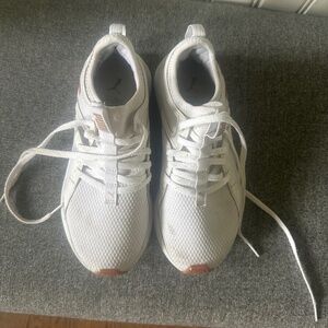 Puma Sneakers Women's Size 6